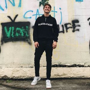 Meet your Posher, Nicholas